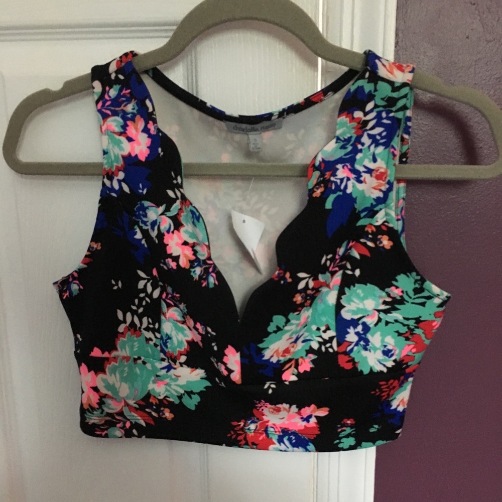 Crop top
